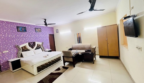 Deluxe Double Room, City View