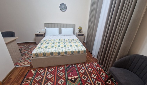 Standard Double Room, 1 Queen Bed