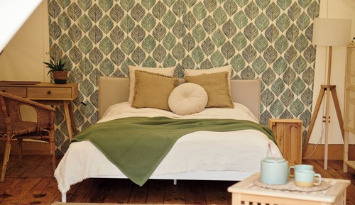Luxury Tent, 1 Queen Bed with Sofa bed, Non Smoking, Garden View
