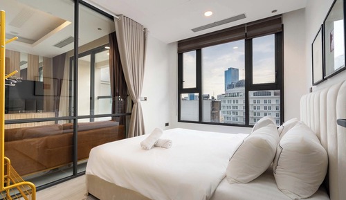 Deluxe Apartment, 3 Bedrooms, Balcony, City View