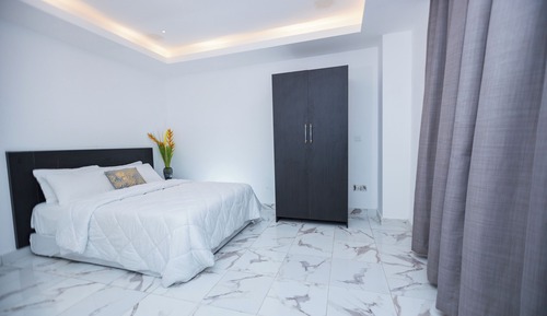 Luxury Apartment, 2 Bedrooms, Kitchenette, City View
