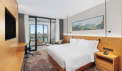 Executive Room, 1 King Bed, Balcony