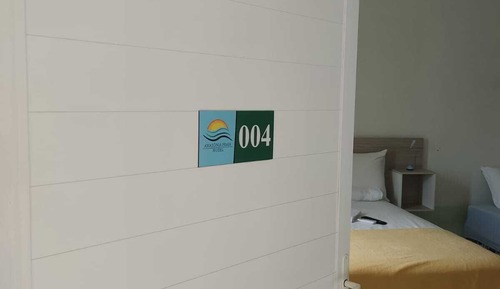 Standard Room, Multiple Beds, Accessible