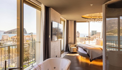 King Suite