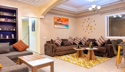 Deluxe Apartment
