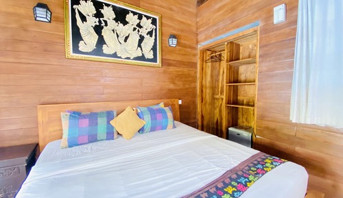 Deluxe Double Room, Pool View