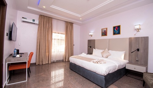 Presidential Suite