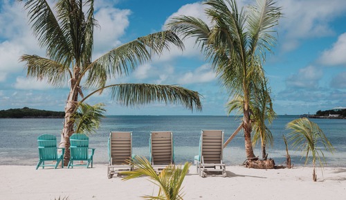 Family Room, Balcony, Ocean View, Room 8, Bahama Mama Room