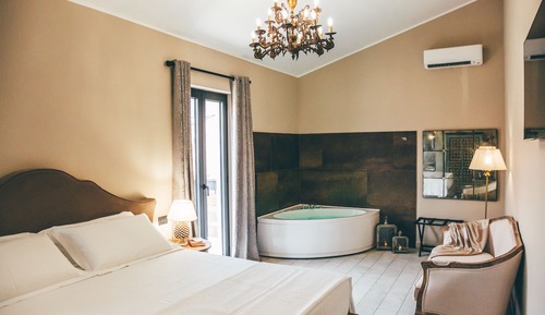 Luxury Room