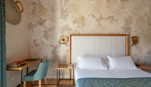 Panoramic Double or Twin Room, City View