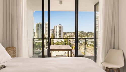 Two Bedroom Two Bathroom Ocean Glimpses Apartment - Level 6