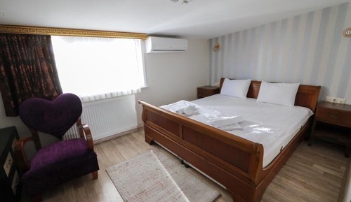 Honeymoon Condo