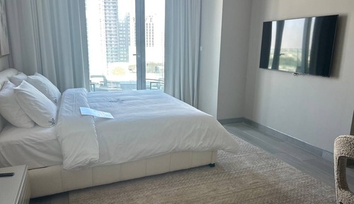 Honeymoon Apartment