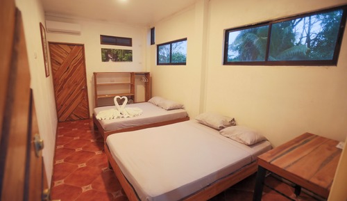 Quadruple Room with Sea View