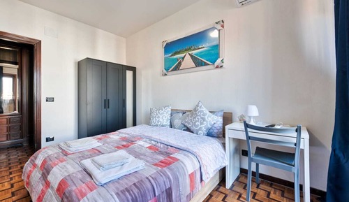 City Room