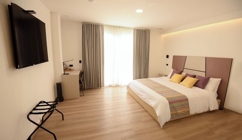 Elite Room