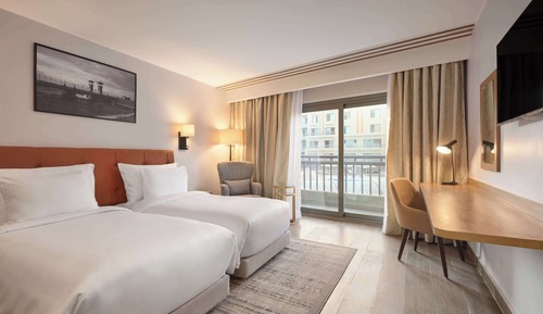 Apartment, 2 Bedrooms, Pool View