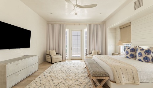 Room (E-Row House 3)