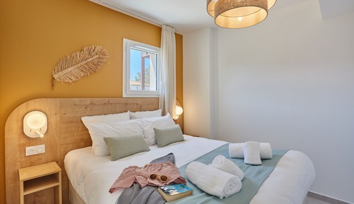 Standard Apartment, Accessible