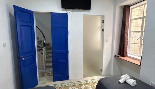 Classic Studio