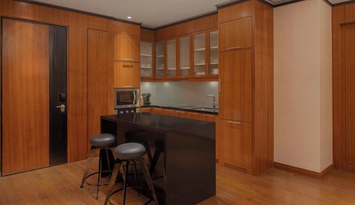 One Bedroom Family Apartment with Waterfront View, Private Balcony & Luxury Hours
