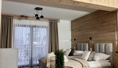 Standard Studio Suite, 1 Bedroom, Kitchenette, Mountainside (7)