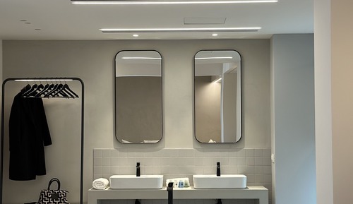 CALLISTO EXECUTIVE SUITE BY K&K