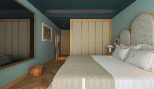 Deluxe Room, Bathtub, Mountain View