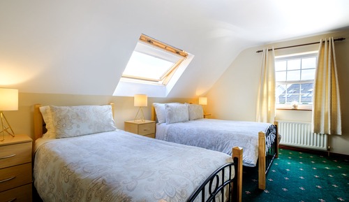 Deluxe Double or Twin Room