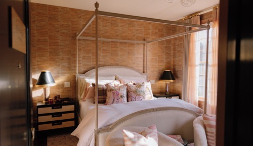 Suite, 1 King Bed, Fireplace