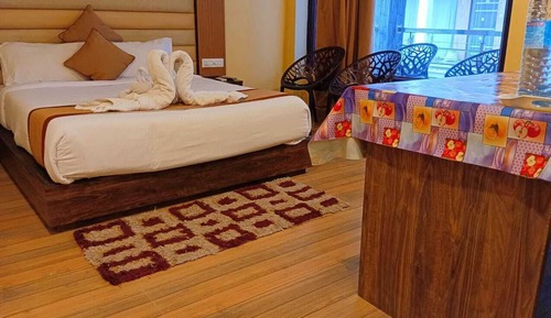 Luxury Room