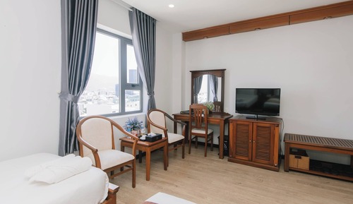 Deluxe Twin Room, City View