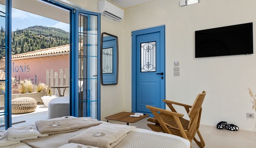 Luxury Suite, Partial Sea View