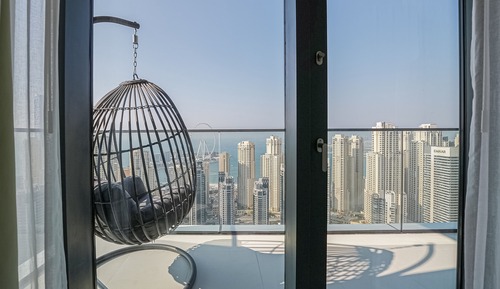 Luxury Apartment, 2 Bedrooms, Balcony, Marina View