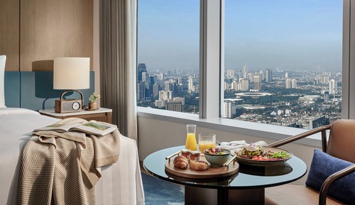 Pacific Club Executive King or Twin Room (Free Breakfast)