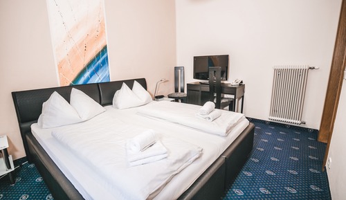 Basic Double Room