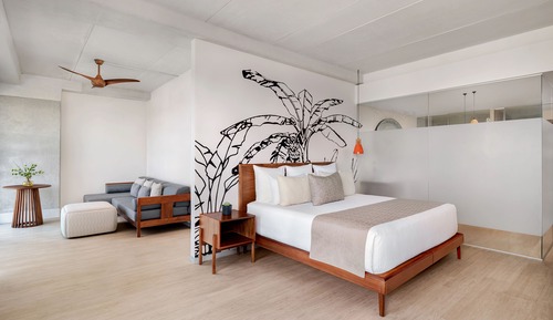 Vantage Club Premium Suite Golf & Ocean View King Bed