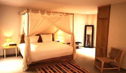 Premium Double Room, 1 King Bed, Pool View