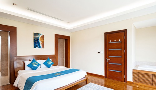 Deluxe Villa