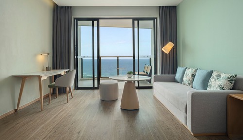 Room, 1 King Bed, Sea View, Oceanfront