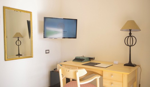 Deluxe Double Room, 1 Queen Bed, Air conditioning, Sea View