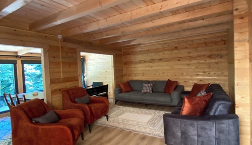 Comfort Cabin