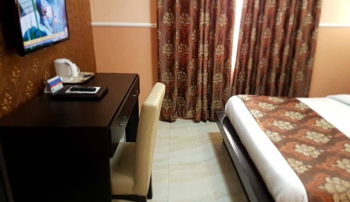 Standard Single Room, 1 Queen Bed, Refrigerator