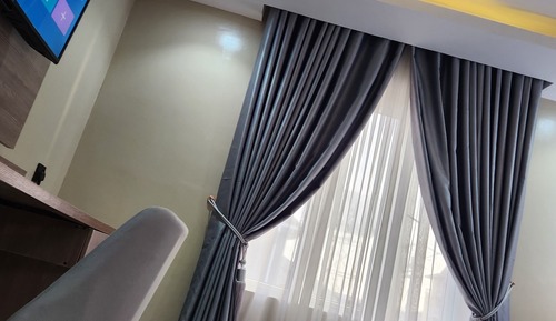 Deluxe Single Room, 1 Queen Bed, Refrigerator