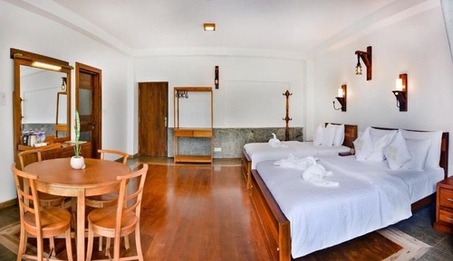 Premier Triple Room