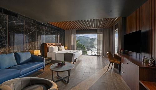 Waterfall View Indulge suite With Balcony
