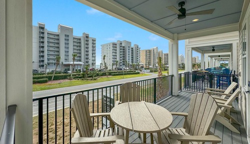 House, Multiple Beds, Balcony, Partial Ocean View