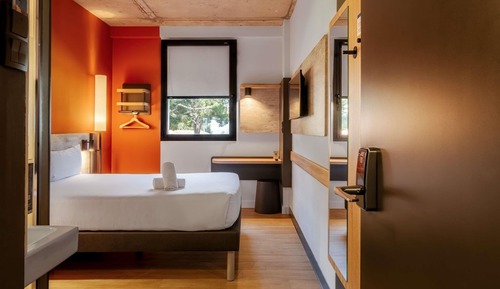 Standard Room, 1 Double Bed
