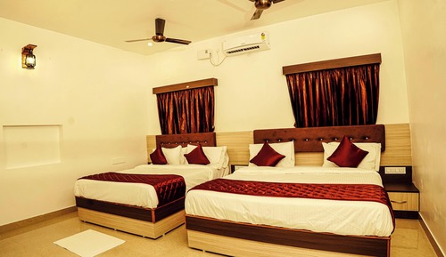 Premier Room