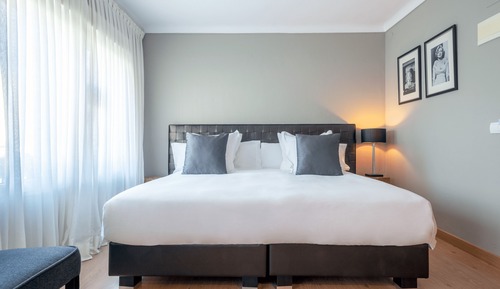 Superior Double Room, 1 King Bed, City View